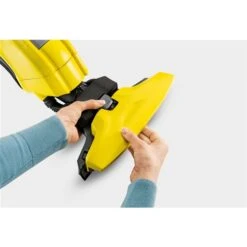 Nettoyant Pour Planchers Durs FC 5 Par Karcher Avec 1 Détergent Et 2 Rouleaux -Magasin D'Aspirateurs 331037275 AlternateImage2 l